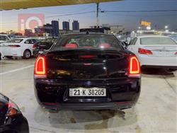 کرایسلەر 300